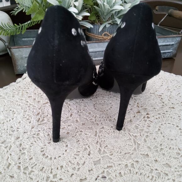 Cosmopolitan Women's Embellished Stiletto Pointy Toe Pump Heels Black Size 8.5 - Picture 4 of 8